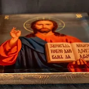 Икона "Христос Вседержитель" с ковчегом — красивый подарок — фотография 3