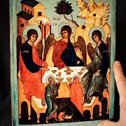 На память: Икона "Троица Ветхозаветная" — фотография 2