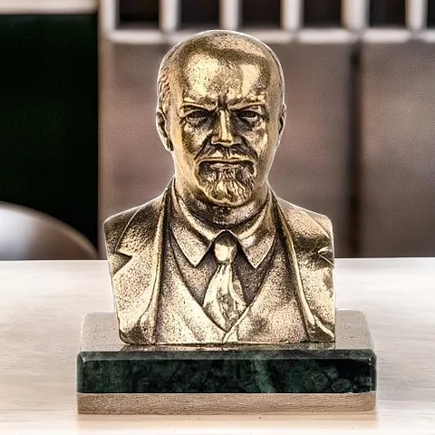 На память: Бюст «В.И. Ленин» из бронзы