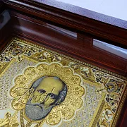 На память: Икона Николая Чудотворца /в киоте/. Златоуст — фотография 9