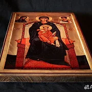 На память: Икона "Богоматерь на престоле" — фотография 3