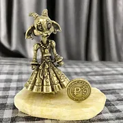 Ручная работа: Статуэтка «Коза с монетой» из бронзы на ониксе — фотография 1